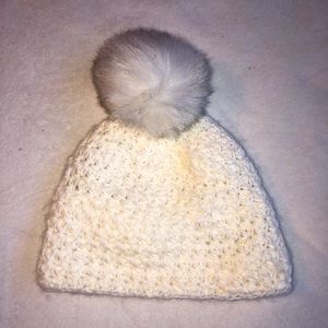 Puffball hat